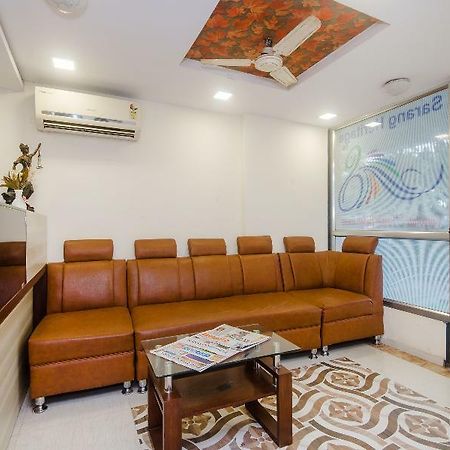 Oyo Flagship 756 Hotel Sarang Heritage Navi Mumbai Esterno foto