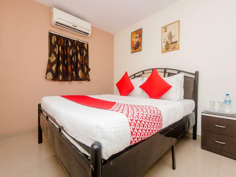 Oyo Flagship 756 Hotel Sarang Heritage Navi Mumbai Esterno foto
