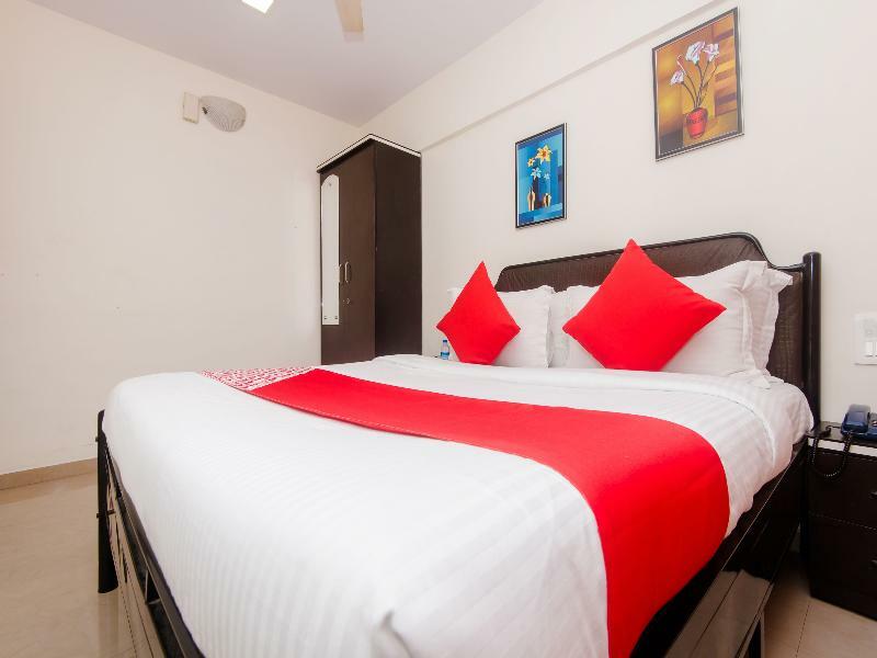 Oyo Flagship 756 Hotel Sarang Heritage Navi Mumbai Esterno foto
